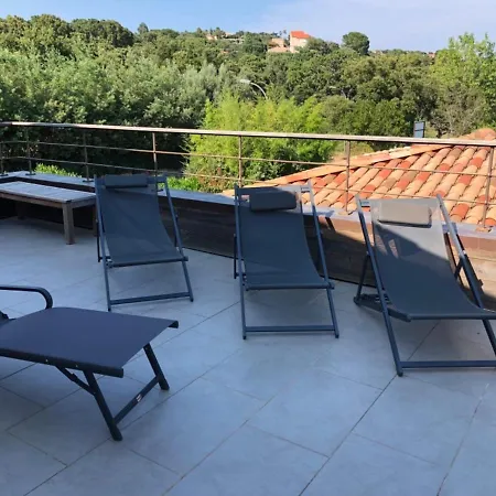 Сasa de vacaciones Jolie Maison Dans Calme Avec Piscine A 500 Metres A Pied Des Superbes Plages De Pinarello *